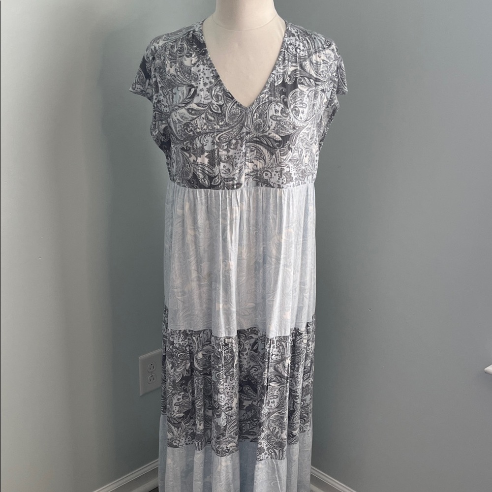 Wonderly Maxi Dress